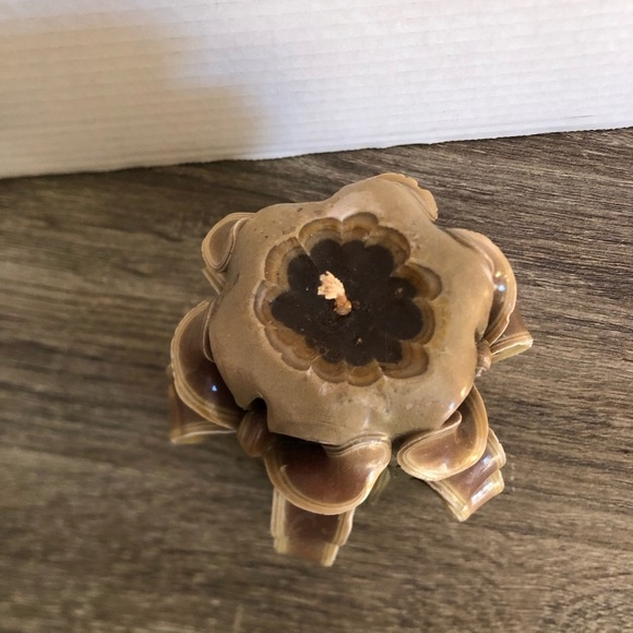 1970s Hand Carved Ribbon Twist Candle - Picture 6 of 11